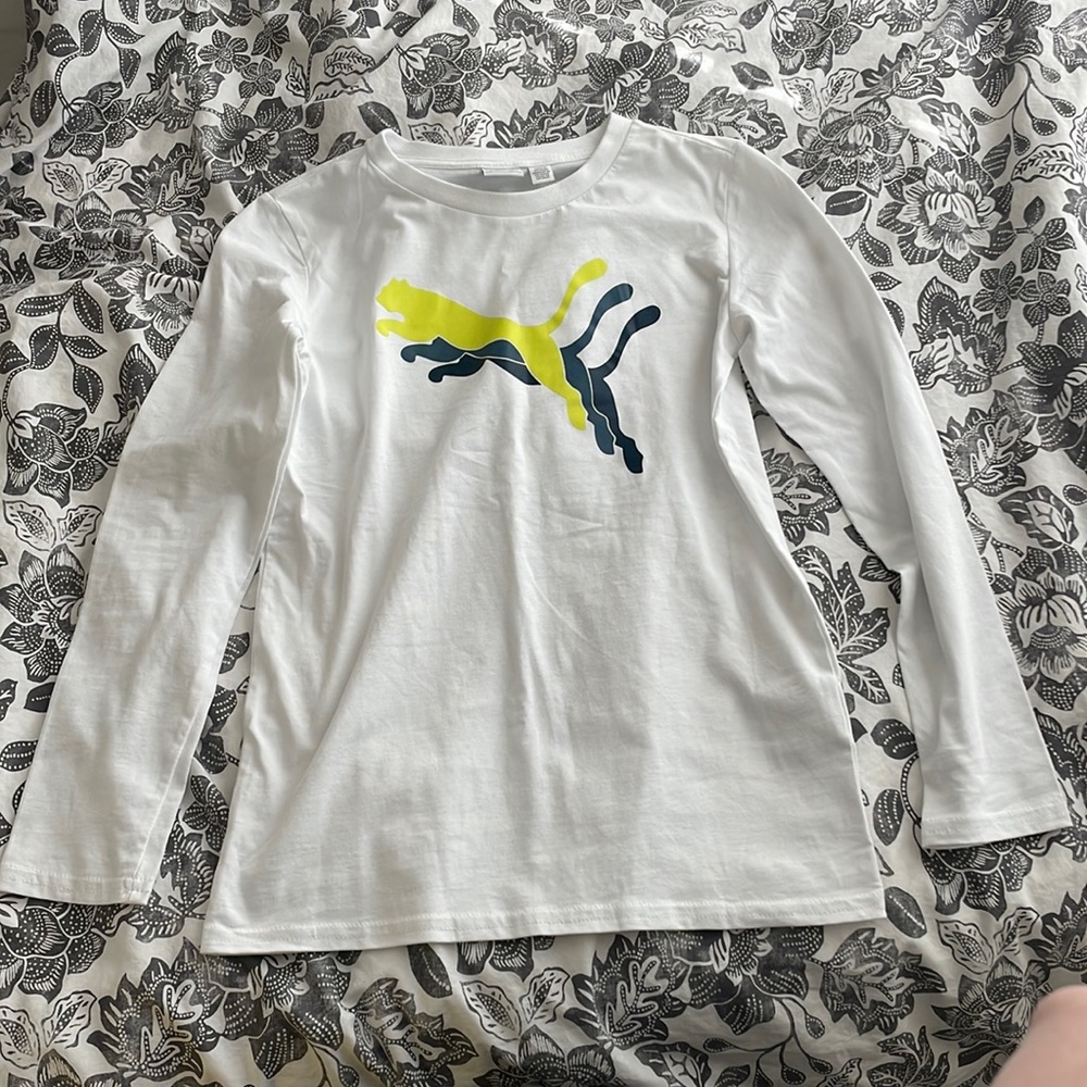 Boys Puma long sleeve shirt 10/12 NEW